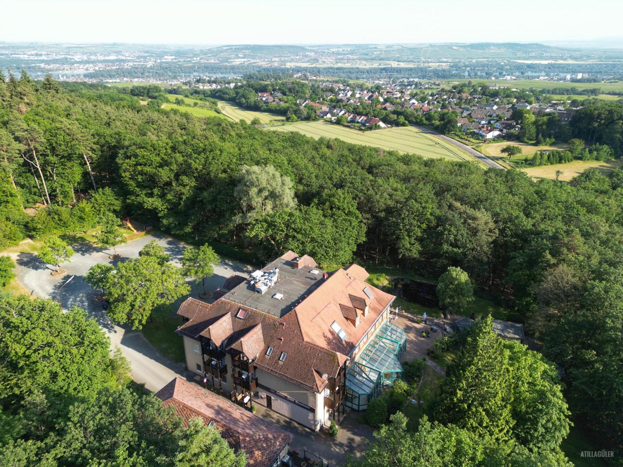 Haus Neugebauer-Garni, Johannisberg Екстер'єр фото